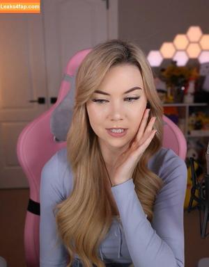 Dizzykitten фото #0834