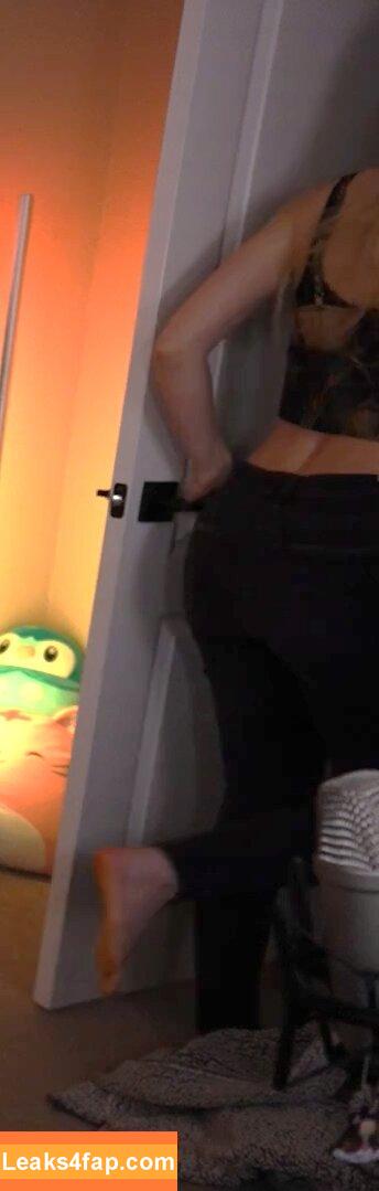 Dizzykitten / dizzykitten7 / dizzykittenpaws / thedizzykitten leaked photo photo #1150
