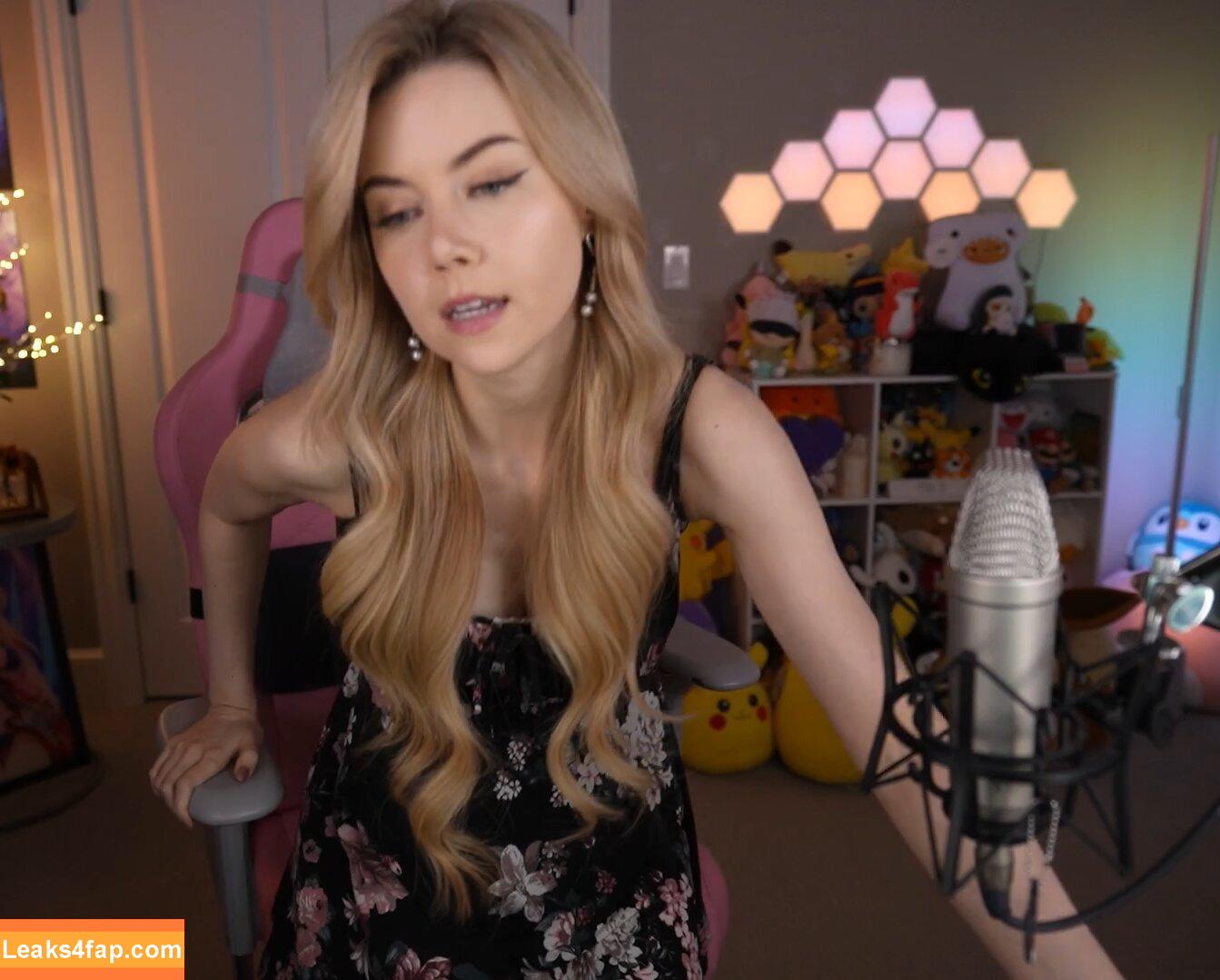 Dizzykitten / dizzykitten7 / dizzykittenpaws / thedizzykitten leaked photo photo #1159