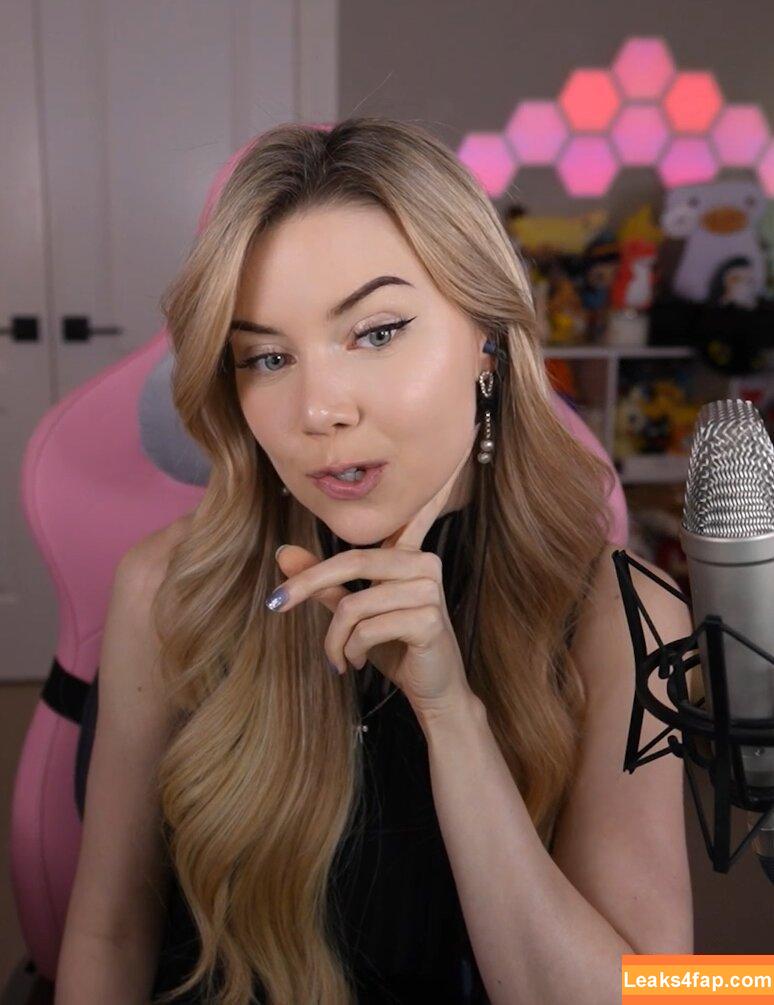 Dizzykitten / dizzykitten7 / dizzykittenpaws / thedizzykitten leaked photo photo #1405
