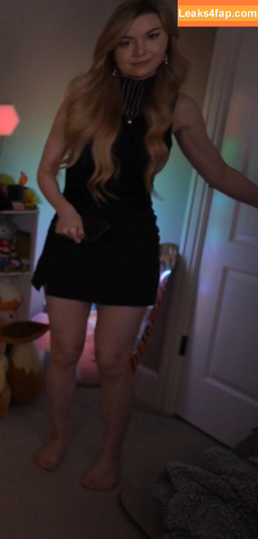Dizzykitten / dizzykitten7 / dizzykittenpaws / thedizzykitten leaked photo photo #1417
