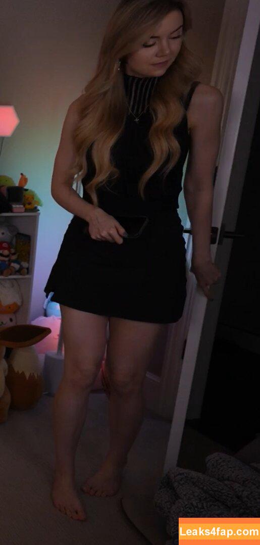 Dizzykitten / dizzykitten7 / dizzykittenpaws / thedizzykitten leaked photo photo #1422