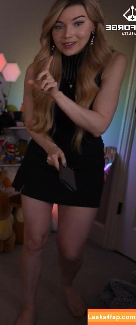 Dizzykitten / dizzykitten7 / dizzykittenpaws / thedizzykitten leaked photo photo #1425