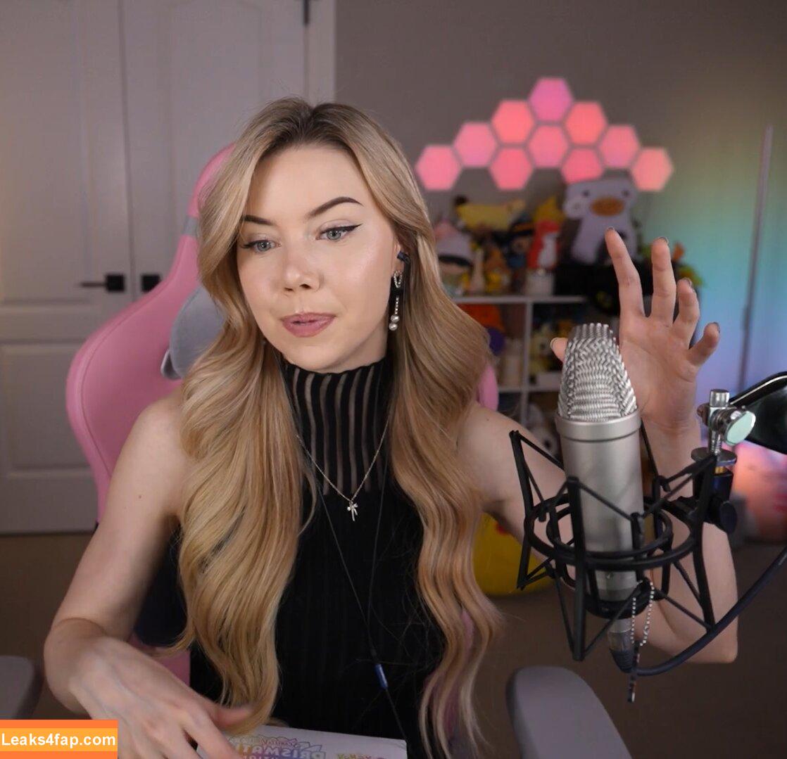 Dizzykitten / dizzykitten7 / dizzykittenpaws / thedizzykitten leaked photo photo #1426