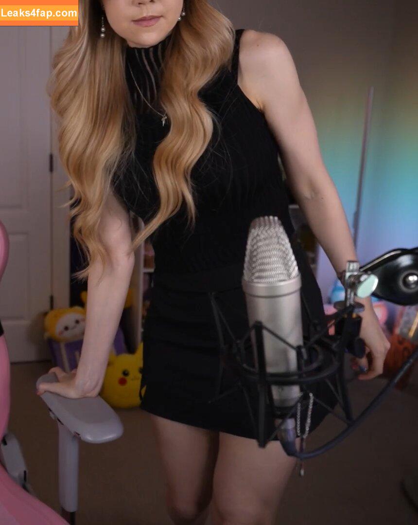 Dizzykitten / dizzykitten7 / dizzykittenpaws / thedizzykitten leaked photo photo #1432