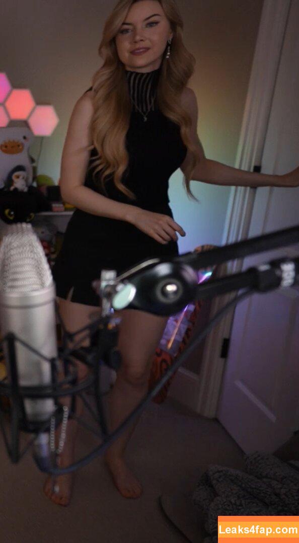 Dizzykitten / dizzykitten7 / dizzykittenpaws / thedizzykitten leaked photo photo #1443