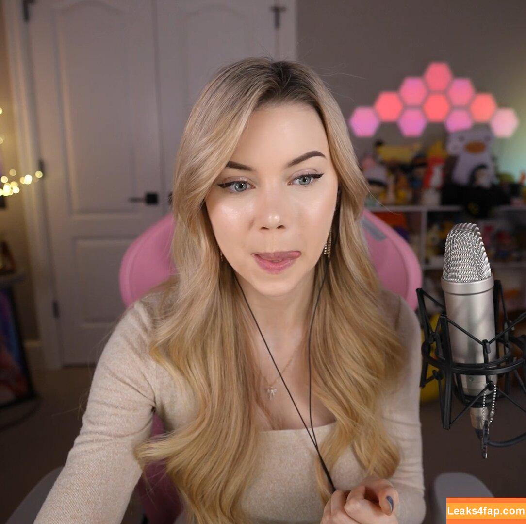 Dizzykitten / dizzykitten7 / dizzykittenpaws / thedizzykitten leaked photo photo #1482