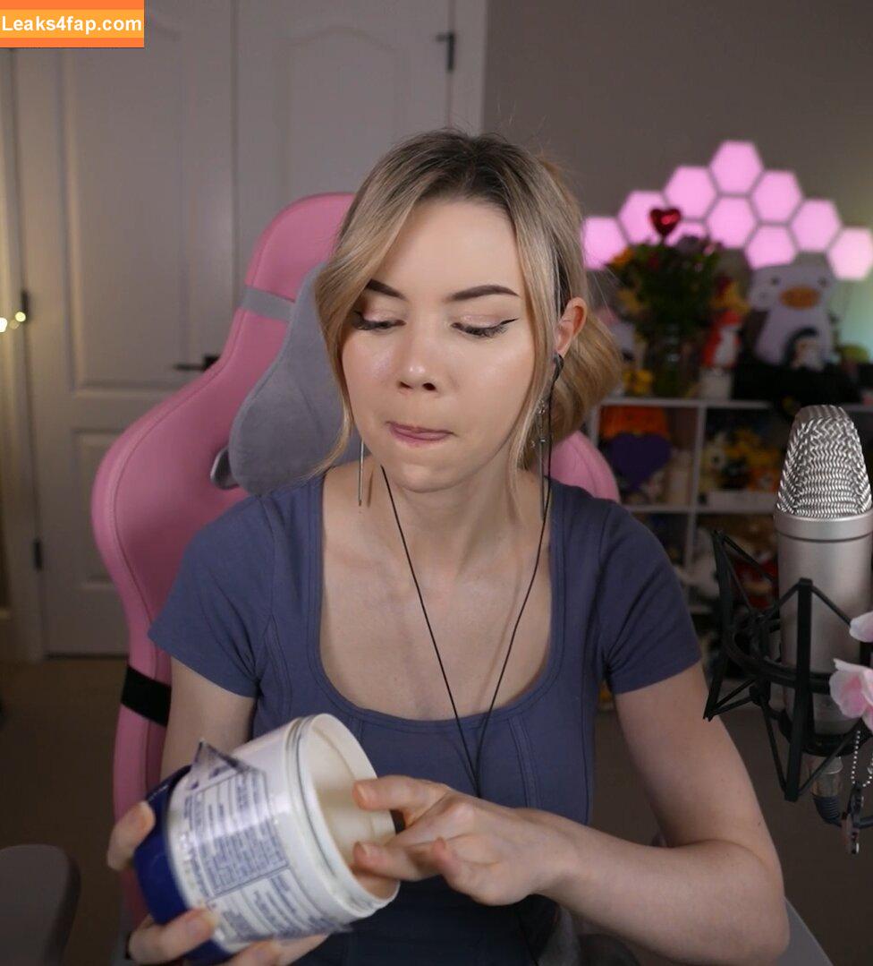 Dizzykitten / dizzykitten7 / dizzykittenpaws / thedizzykitten leaked photo photo #1608