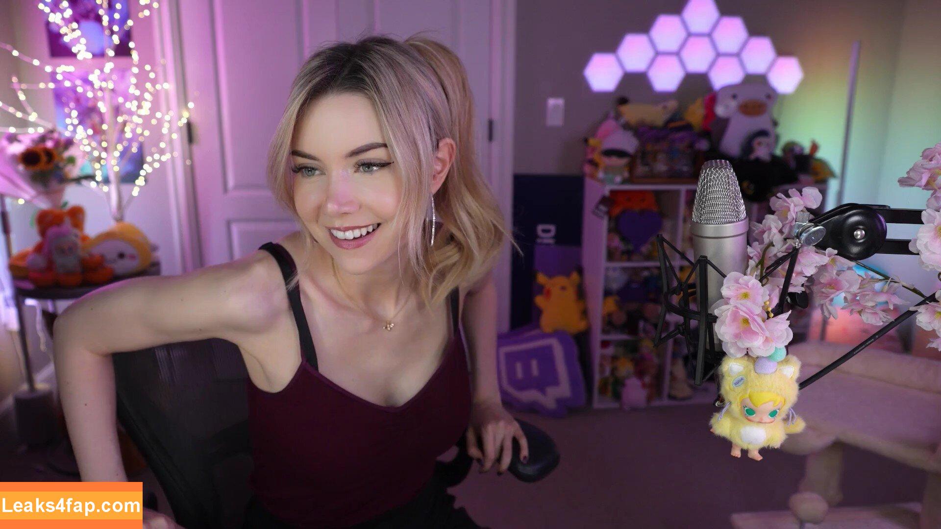 Dizzykitten / dizzykitten7 / dizzykittenpaws / thedizzykitten leaked photo photo #1888