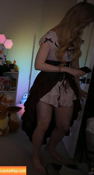 Dizzykitten photo #1539