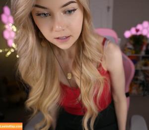 Dizzykitten photo #1565