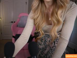 Dizzykitten photo #1607