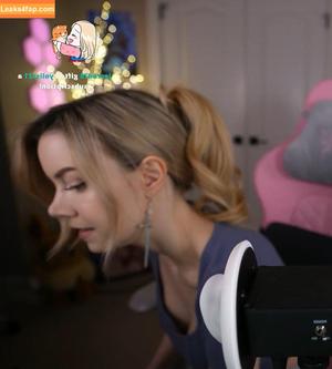 Dizzykitten photo #1620
