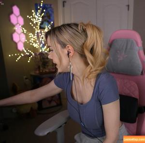 Dizzykitten photo #1624