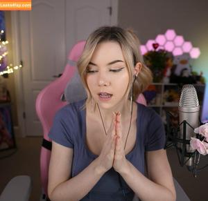Dizzykitten photo #1627