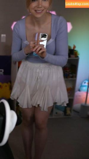 Dizzykitten photo #1767