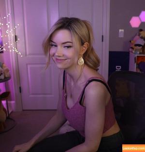 Dizzykitten photo #1825