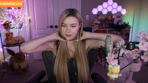 Dizzykitten photo #1892