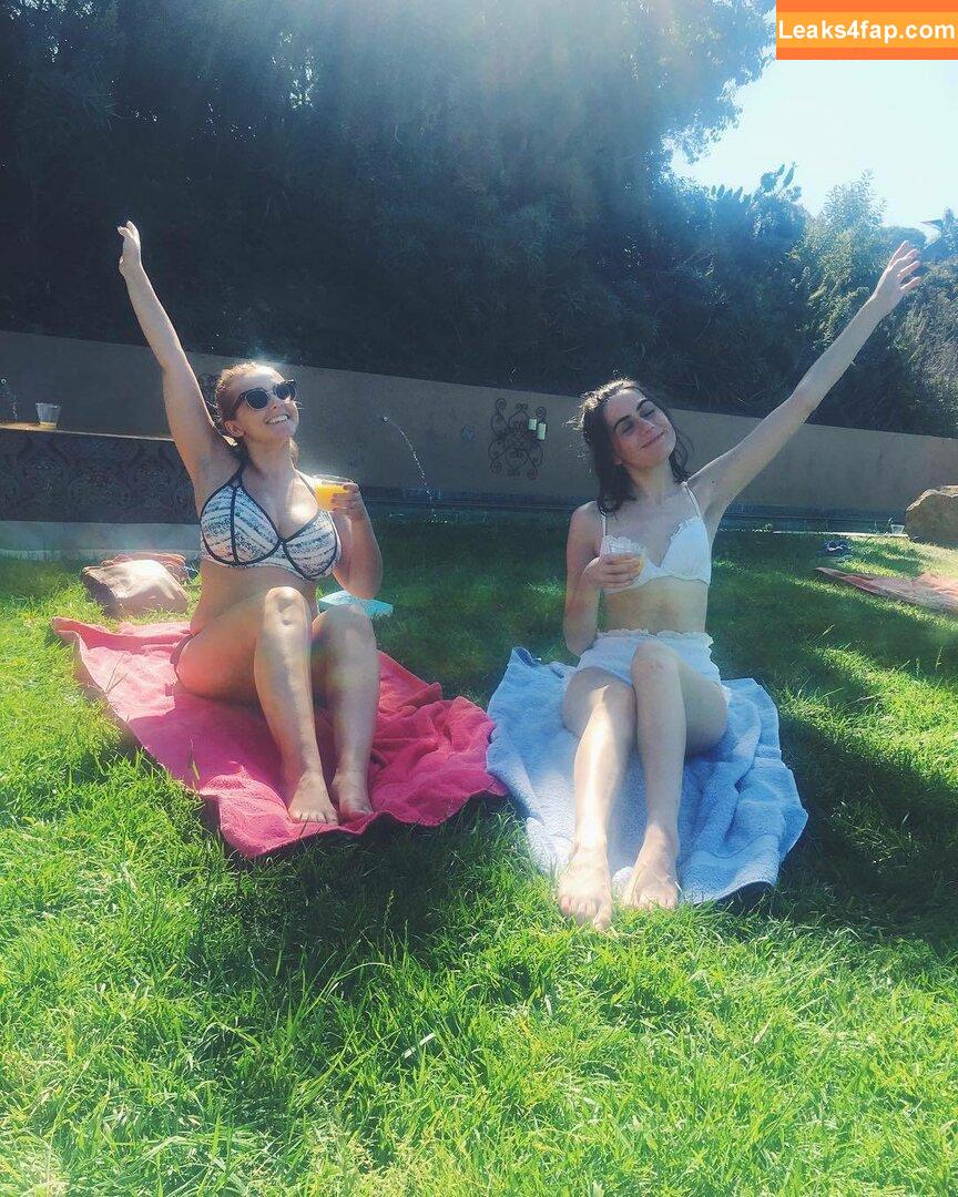 Doddleoddle / Dodie Clark leaked photo photo #0009