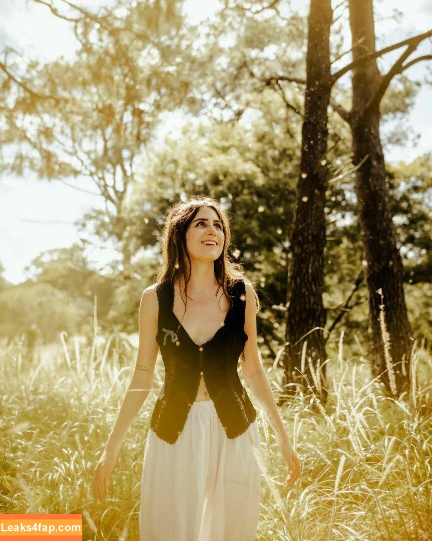 Doddleoddle / Dodie Clark leaked photo photo #0052