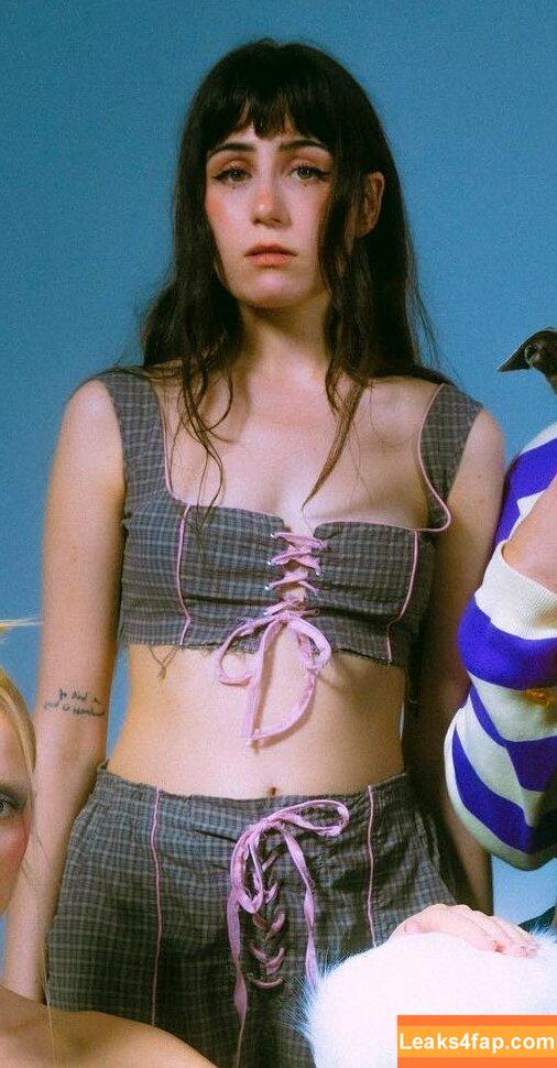 Doddleoddle / Dodie Clark leaked photo photo #0071
