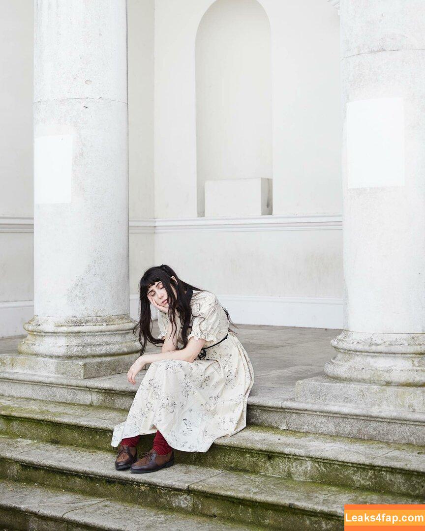 Doddleoddle / Dodie Clark leaked photo photo #0077