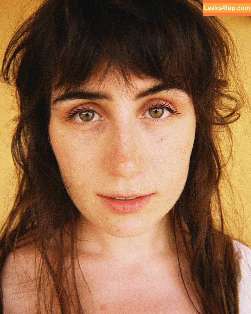 Doddleoddle / Dodie Clark leaked photo photo #0168