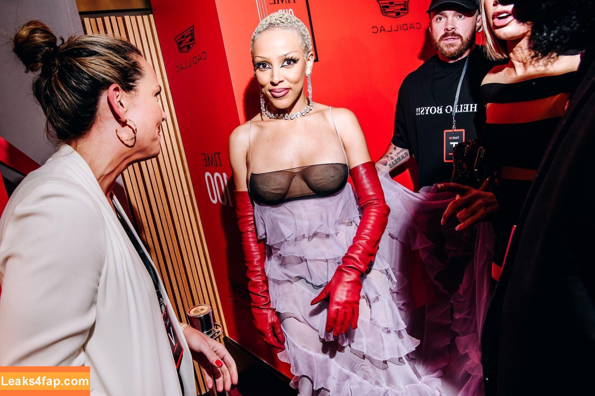 Doja Cat / DojaCat слитое фото фото #0261