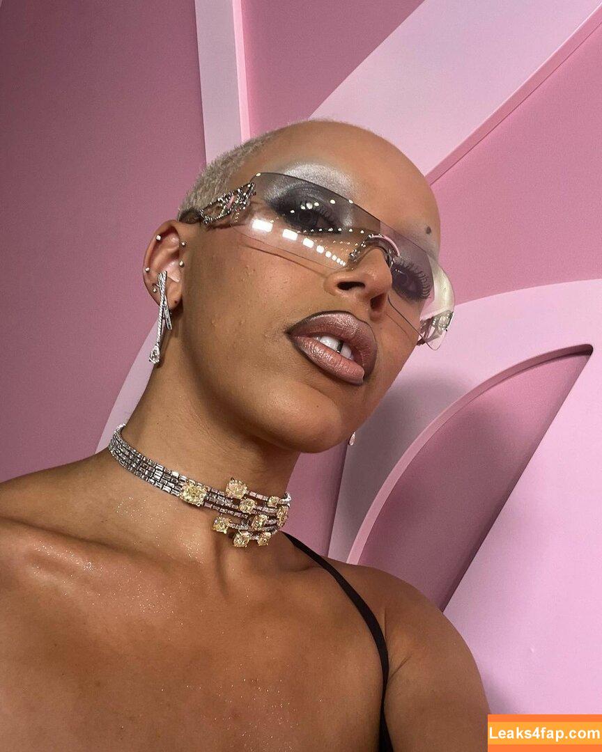 Doja Cat / DojaCat слитое фото фото #0391