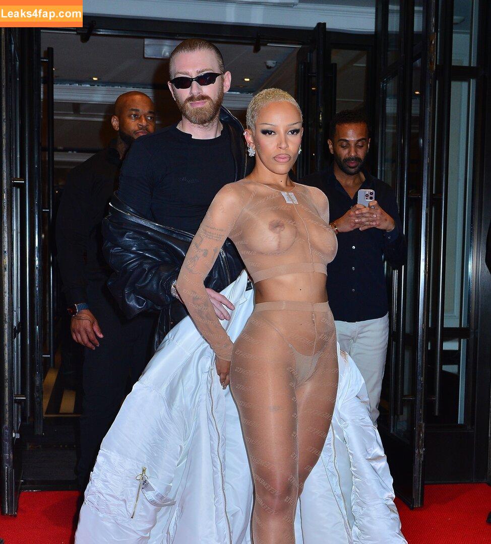 Doja Cat / DojaCat слитое фото фото #0692