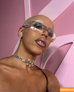 Doja Cat фото #0391