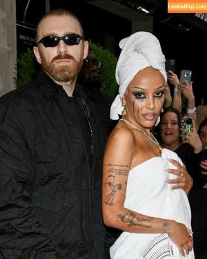 Doja Cat фото #0664