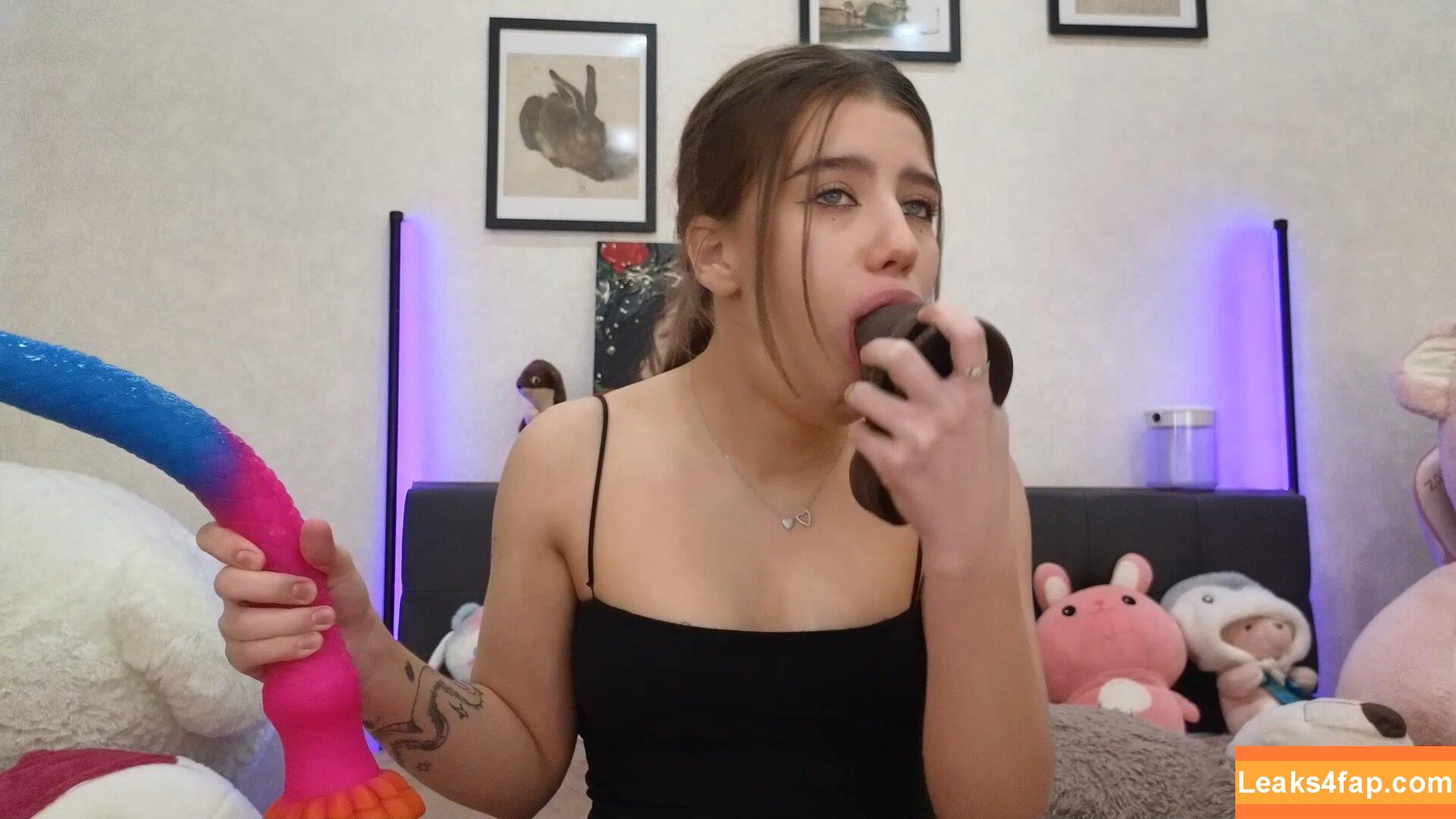 dolly_Jenie / cloudie_x3 / dazzlingdollyjenie / dolly_ll / dolly_nn / dolly_xo / jenie_fire leaked photo photo #0191