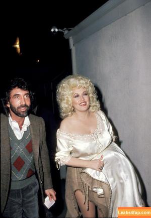 Dolly Parton photo #0006