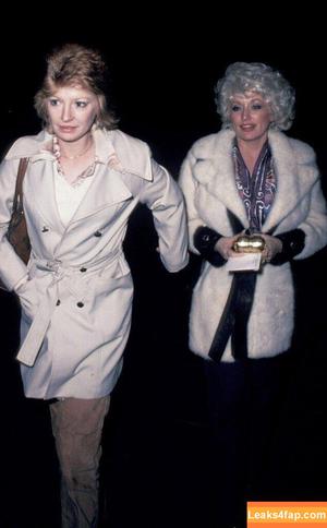 Dolly Parton photo #0013