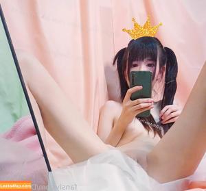 DollyMew фото #0113