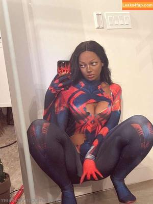 Dollyrama photo #0089