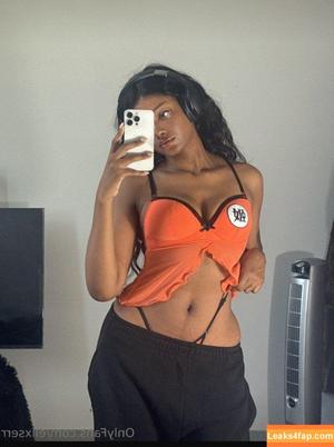 Dollyrama photo #0098