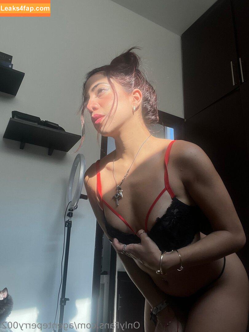 domevelezzz / domovelez leaked photo photo #0350