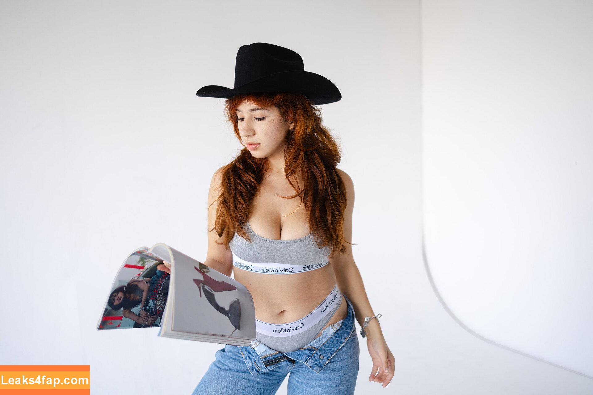 domi.elizabethh / domi.elizabeth / domielizabethh leaked photo photo #0103