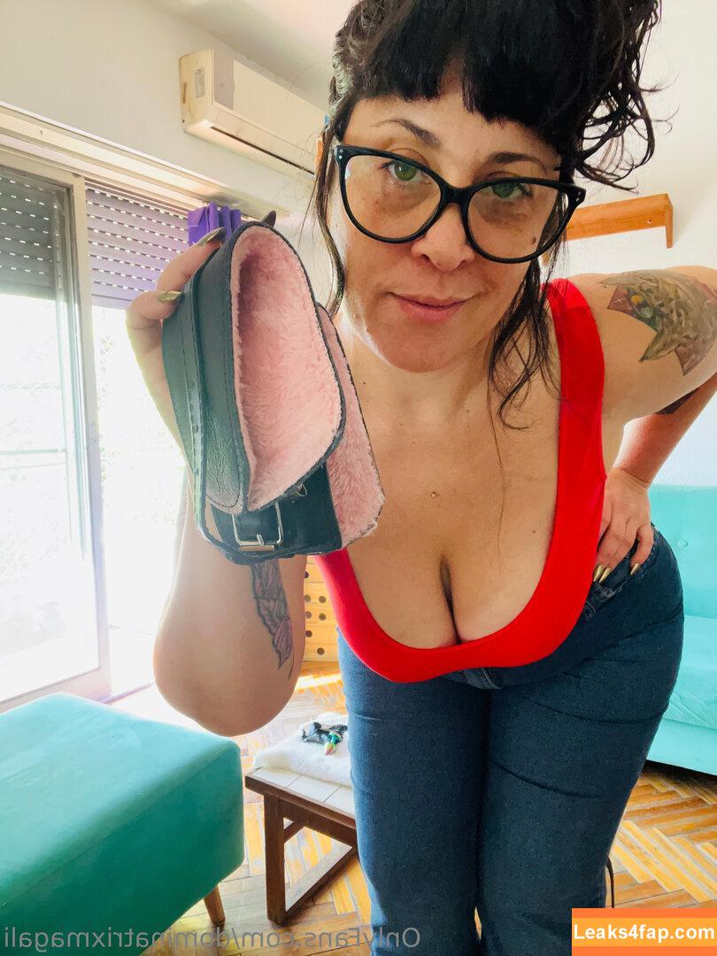 dominatrixmagali /  leaked photo photo #0006