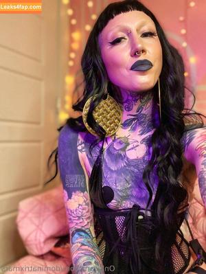 dominatrixmars photo #0001