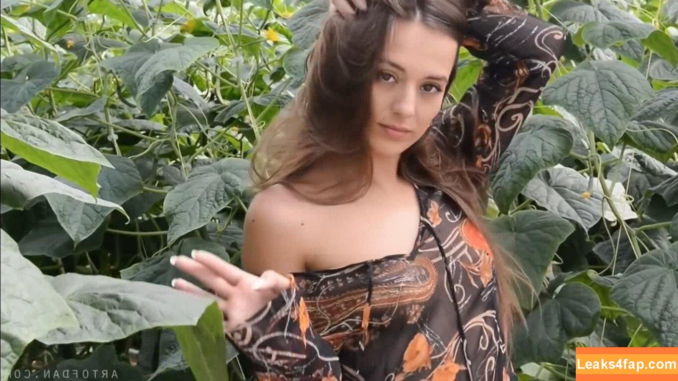 Dominika C / Dominika Chybov / dominikac / dominikac_model / dominikachybov слитое фото фото #1845