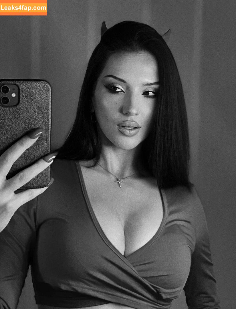 donnafetro / jilydass leaked photo photo #0404