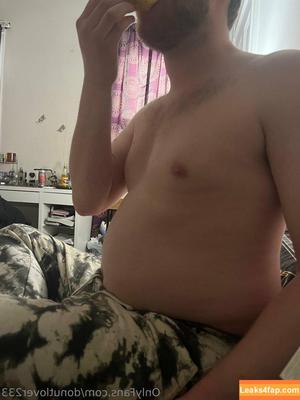 donutlover233 photo #0048