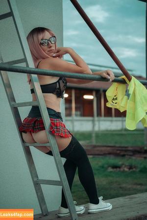 Doris Sensual photo #0036
