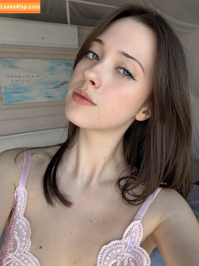 dorothyxxx /  leaked photo photo #0036