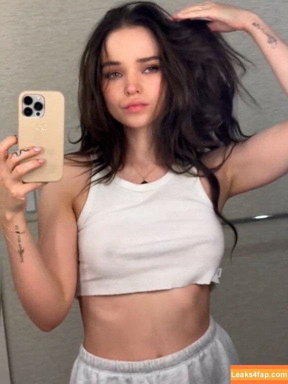 Dove Cameron / DoveCameron / darkwingdove leaked photo photo #0001