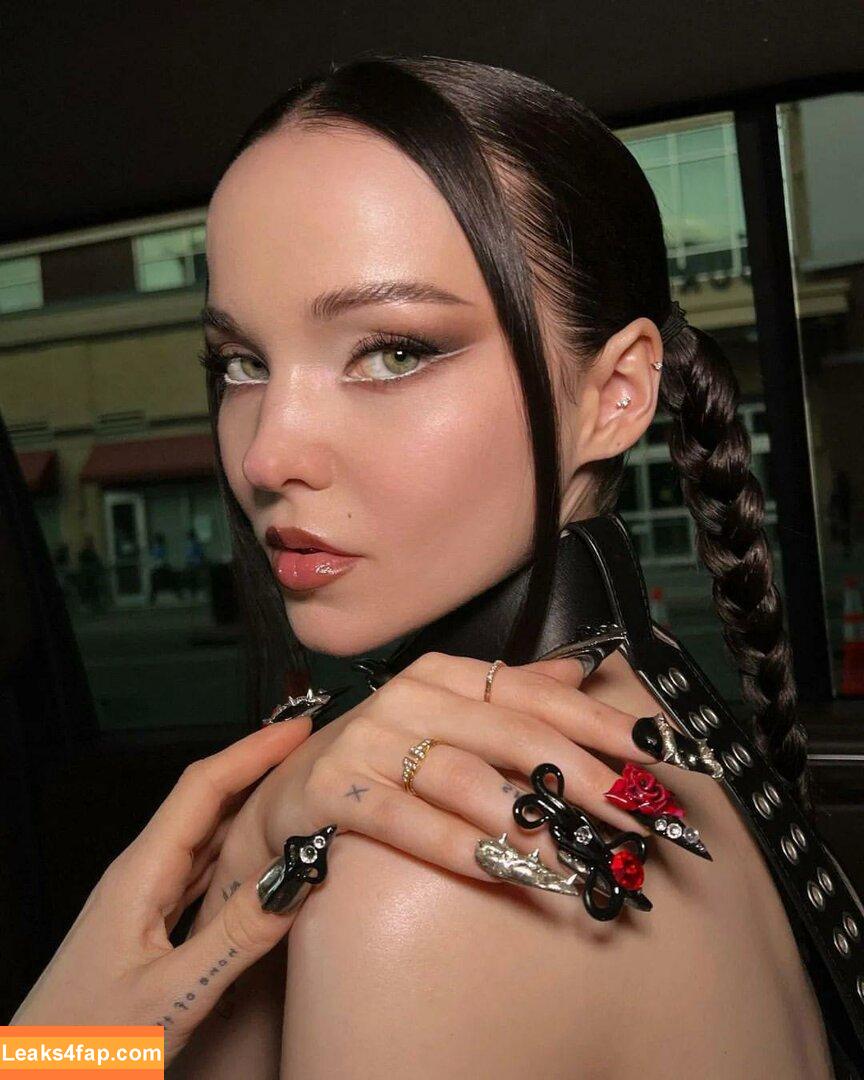 Dove Cameron / DoveCameron / darkwingdove leaked photo photo #0098