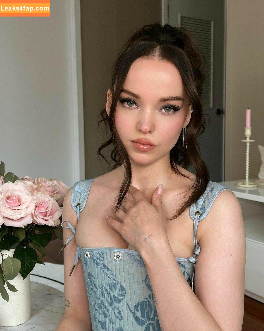 Dove Cameron / DoveCameron / darkwingdove leaked photo photo #0133